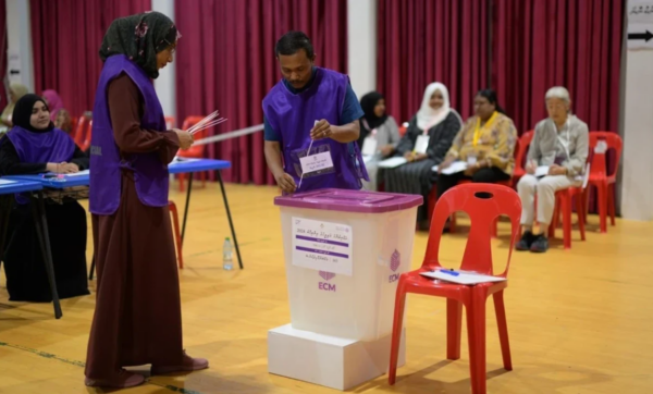 ހިތަދޫ އުތުރު ދާއިރާގެ ބައި-އިލެކްޝަން މާދާމާ